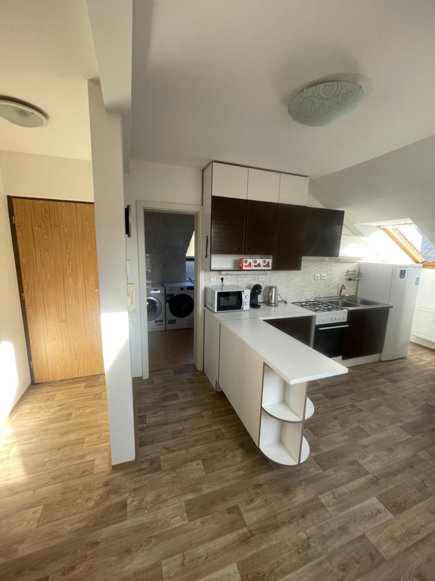Apartment Soukromy V Centru Velkeho Mezirici *